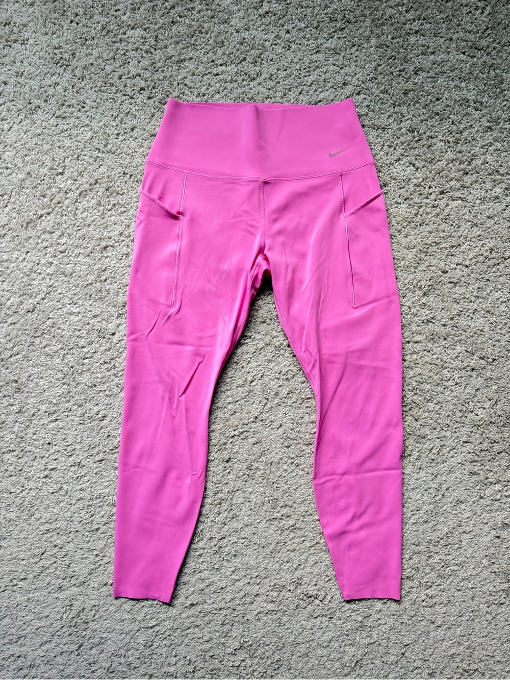Nike Women’s Pink Leggings With Pockets